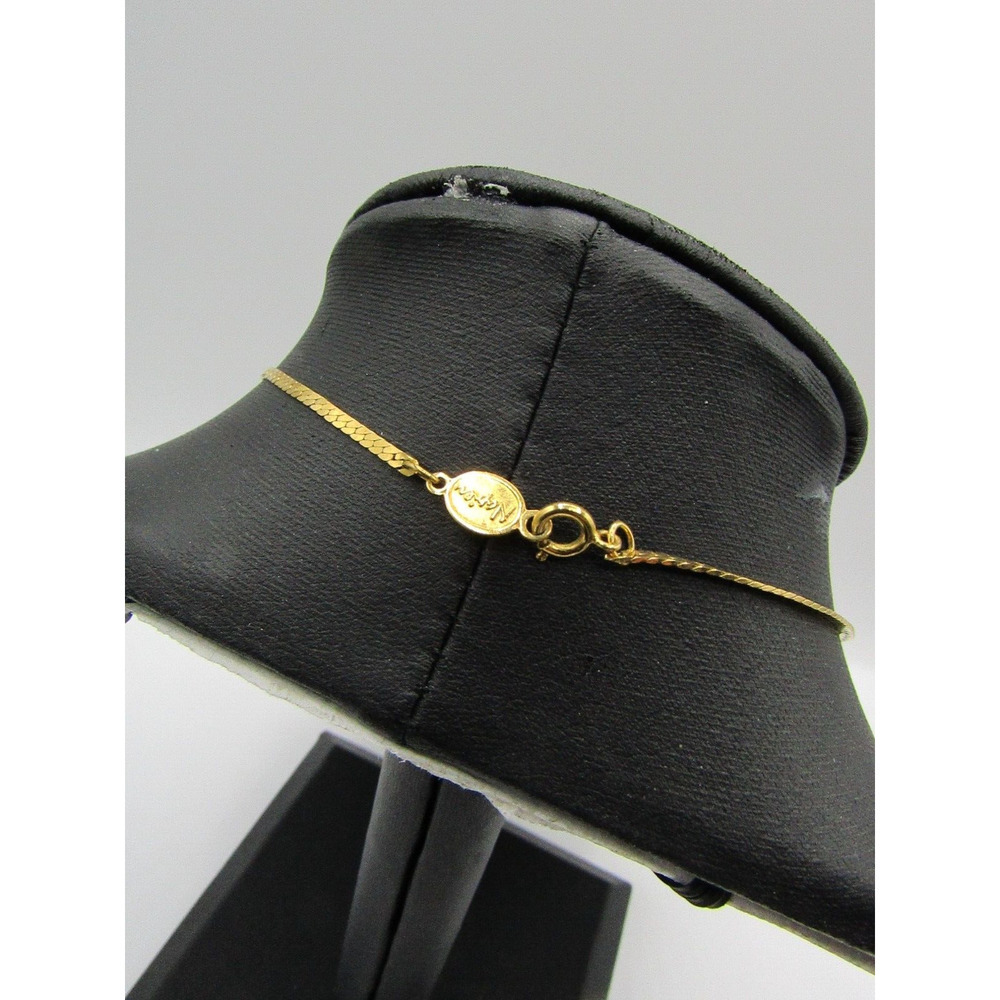 VINTAGE Napier Center V Design Gold Tone Chain Necklace - Picture 6 of 6